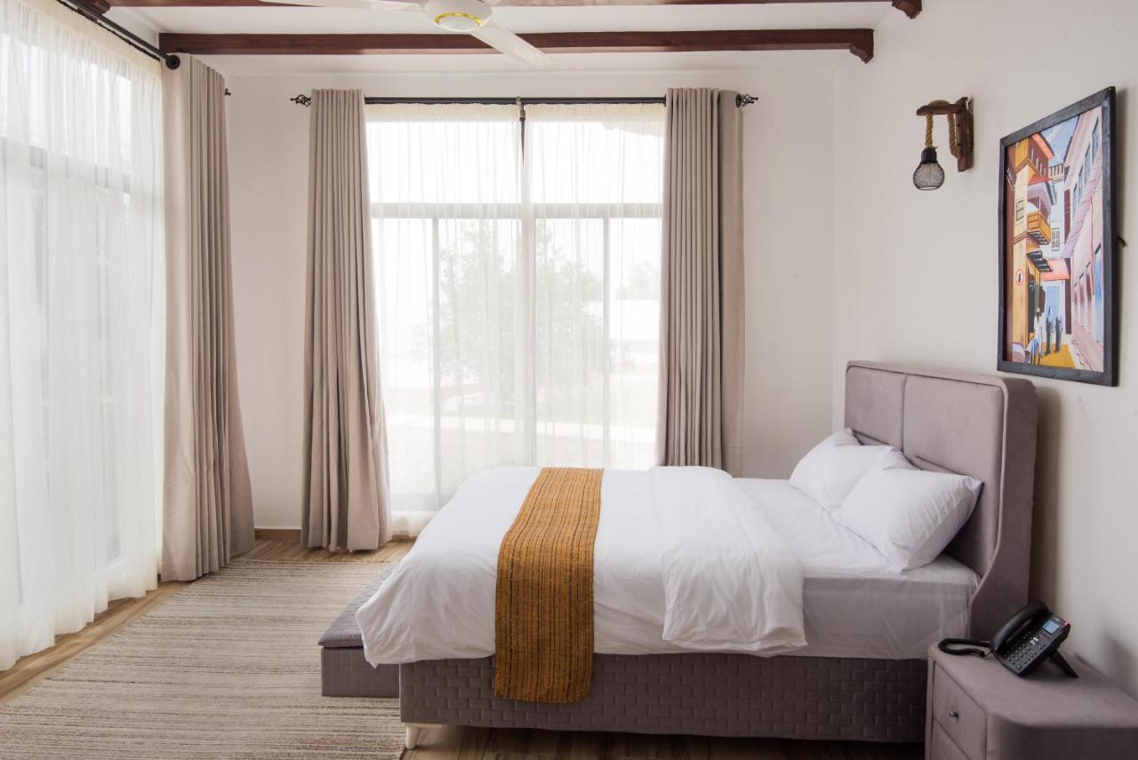 Aya Sophia Villa Garden Hotel Dar-es-Salaam Eksteriør bilde